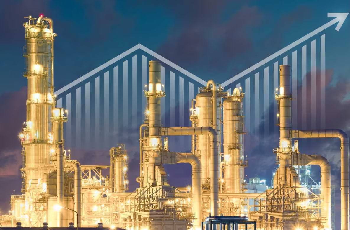 Giá vàng giảm do đồng USD đi lên, giá dầu quay đầu tăng khoảng 2%