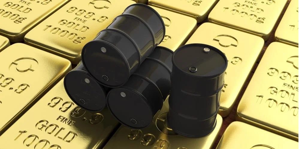 Vàng lùi về mức 2.030,7 USD/ounce, dầu tăng giá ngày thứ hai liên tiếp