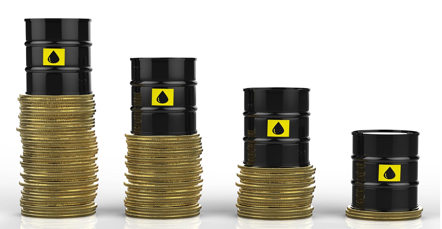 Vàng tăng nhẹ lên 2.031,71 USD/ounce, dầu quay đầu giảm