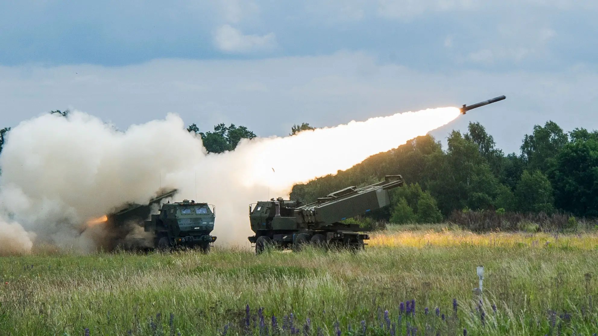 Chiến tranh Ukraine thúc đẩy Lockheed Martin gia tăng sản xuất HIMARS