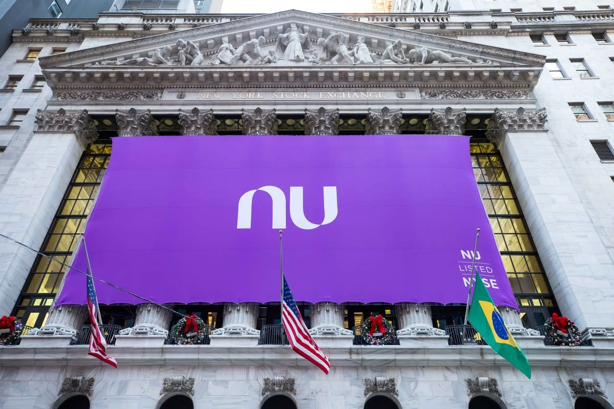 Nếu có 1,000 USD hãy cân nhắc đầu tư vào Nu Holdings