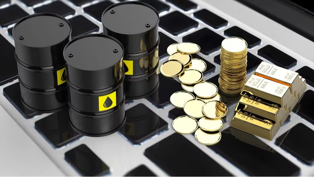 Giá vàng rời khỏi mức cao kỷ lục, giá dầu tăng 1,2%