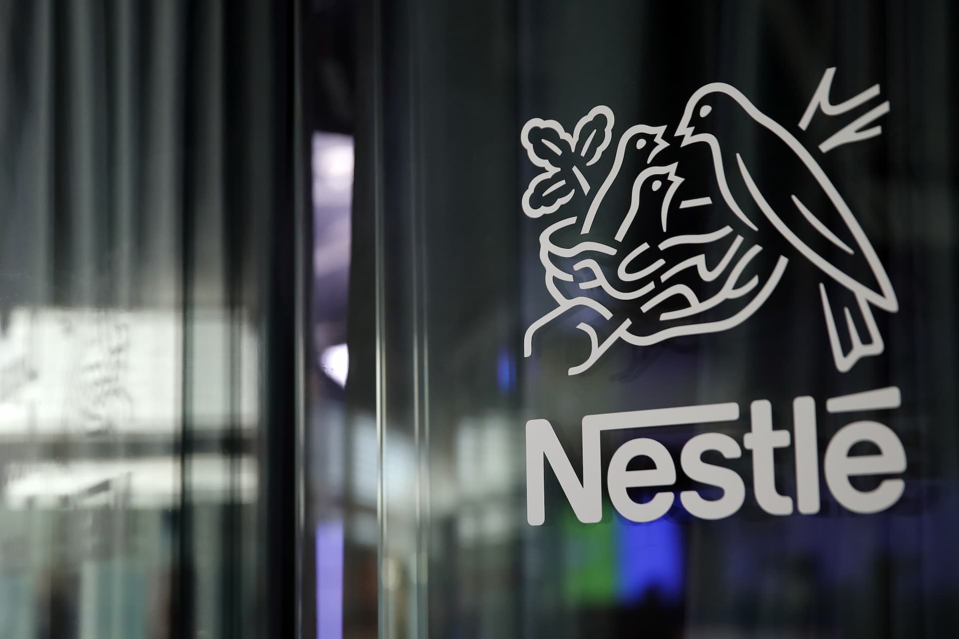 Nestlé tăng cổ tức năm thứ 29 liên tiếp
