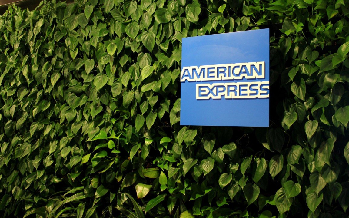 Cổ phiếu thịnh hành American Express có đáng mua vào lúc này không?