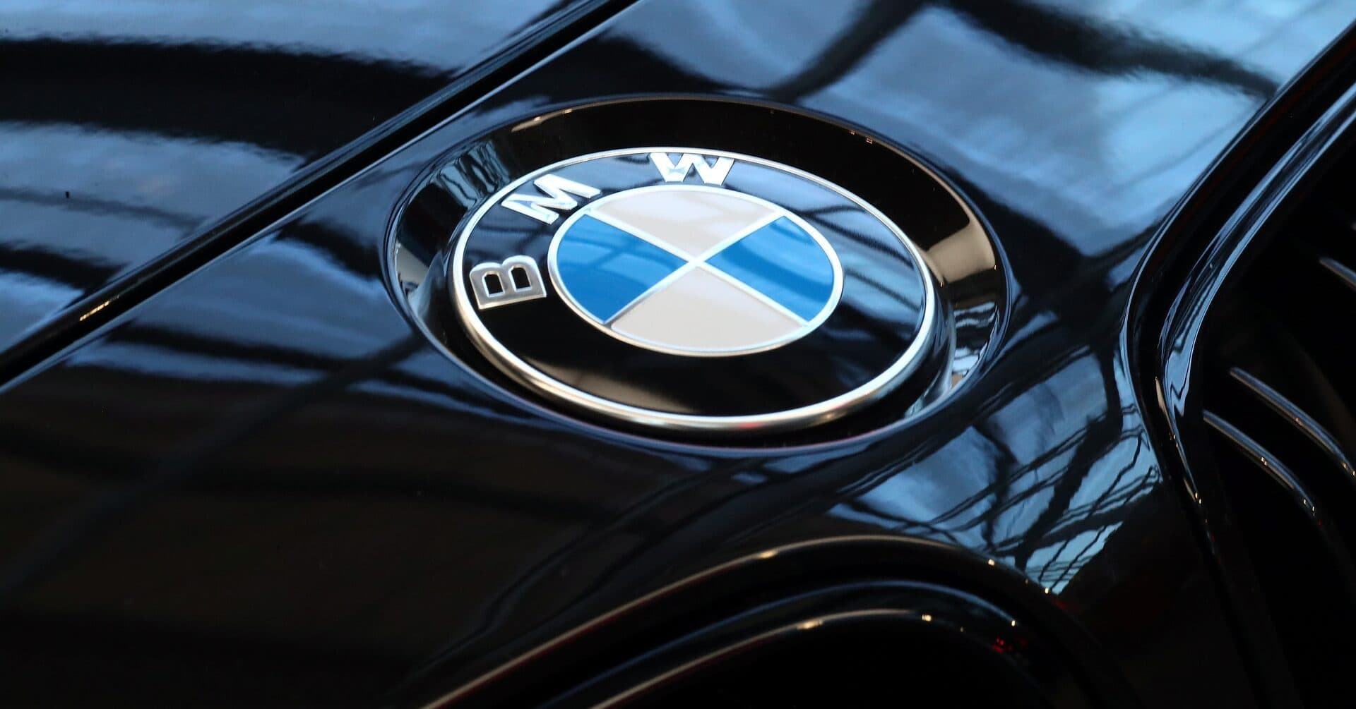 Tập đoàn BMW chia cổ tức năm