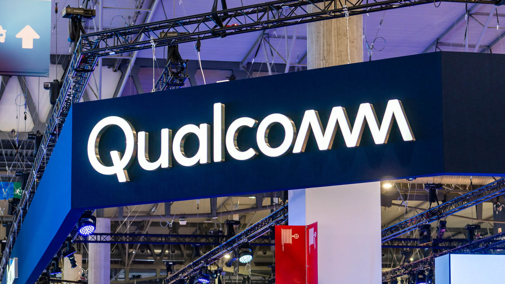 Qualcomm Incorporated – Đánh giá nhanh từ Zacks.com