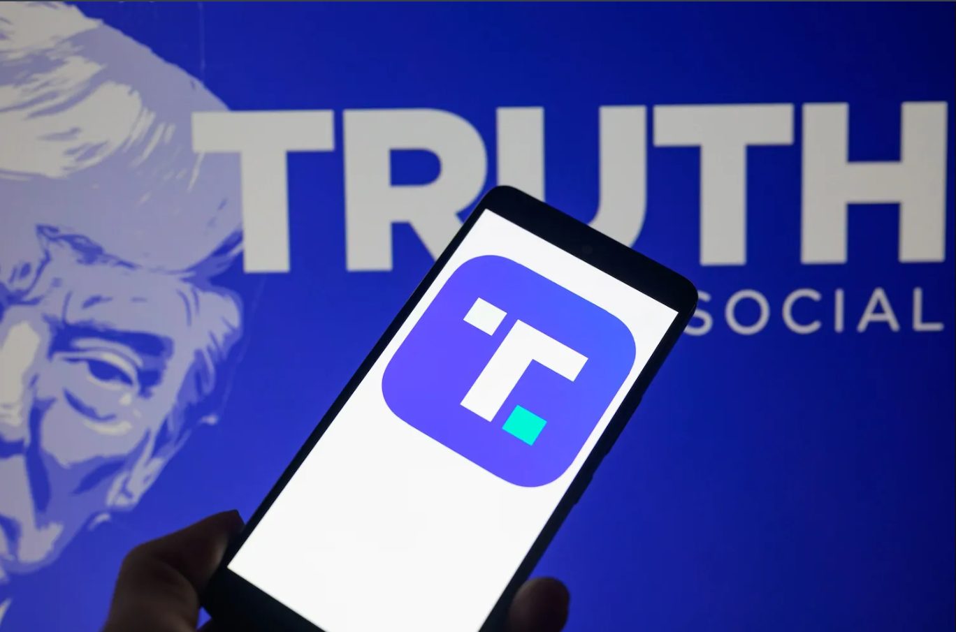 Cổ phiếu Trump Media giảm 8,6% sau khi báo lỗ 327,6 triệu USD trong quý I