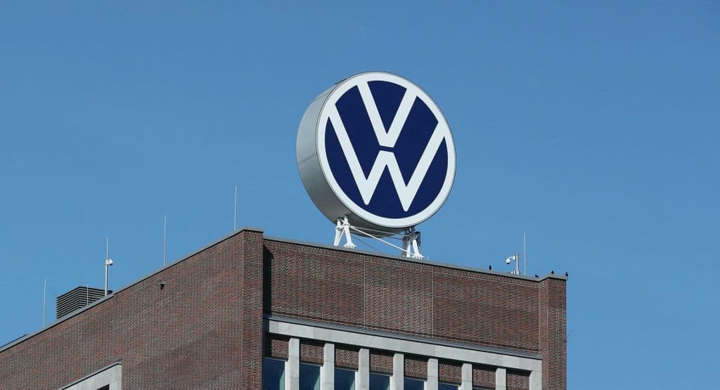Tập đoàn Volkswagen bùng nổ năm 2024 với tích hợp chat GPT và trình làng 30 ô tô mới