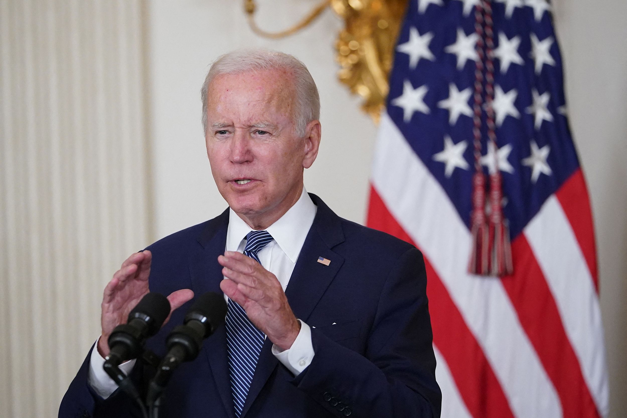 Lạm phát - Nguyên nhân khiến ông Biden tụt sau đối thủ