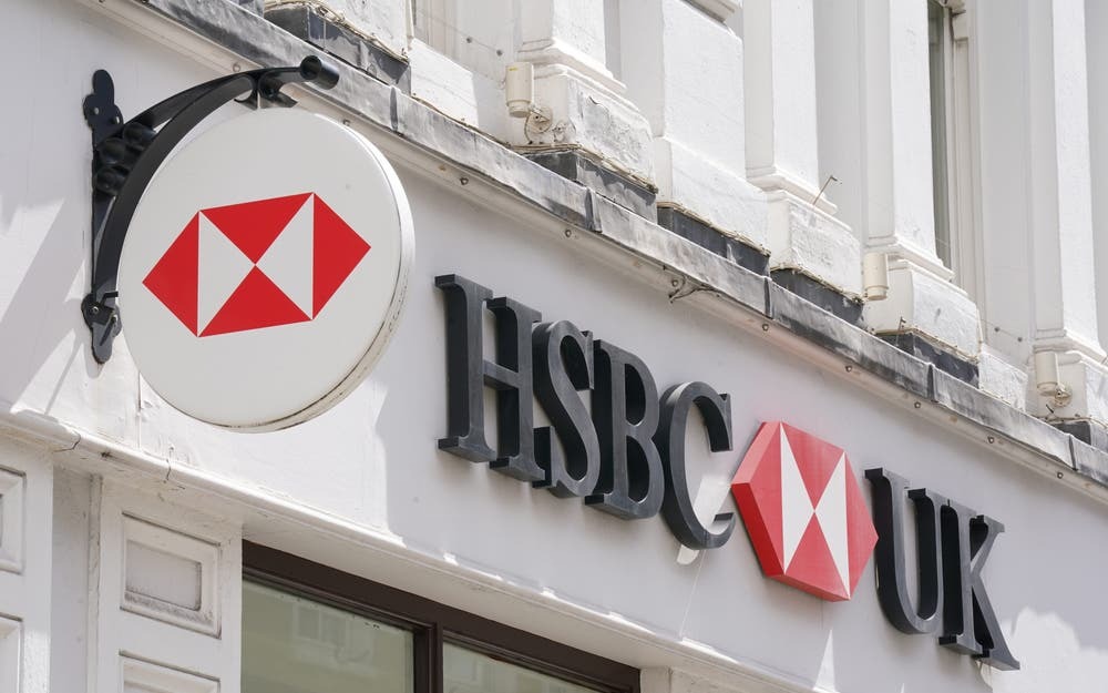 HSBC cam kết không đóng cửa thêm chi nhánh cho đến năm 2026