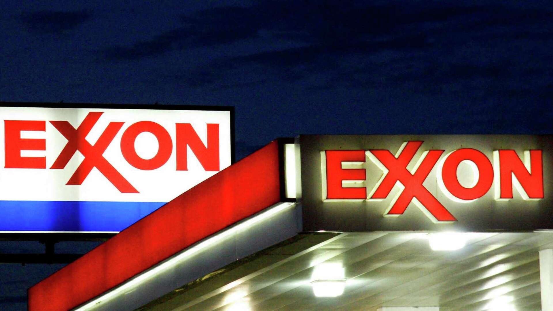 Cổ phiếu Exxon Mobil nhận khuyến nghị đồng thuận “Mua vừa”