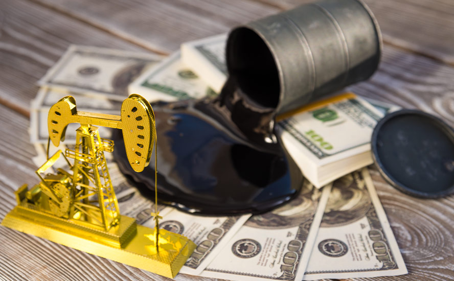 Vàng tiến gần tới mốc 3.000 USD/ounce, dầu trải qua một tuần lên giá