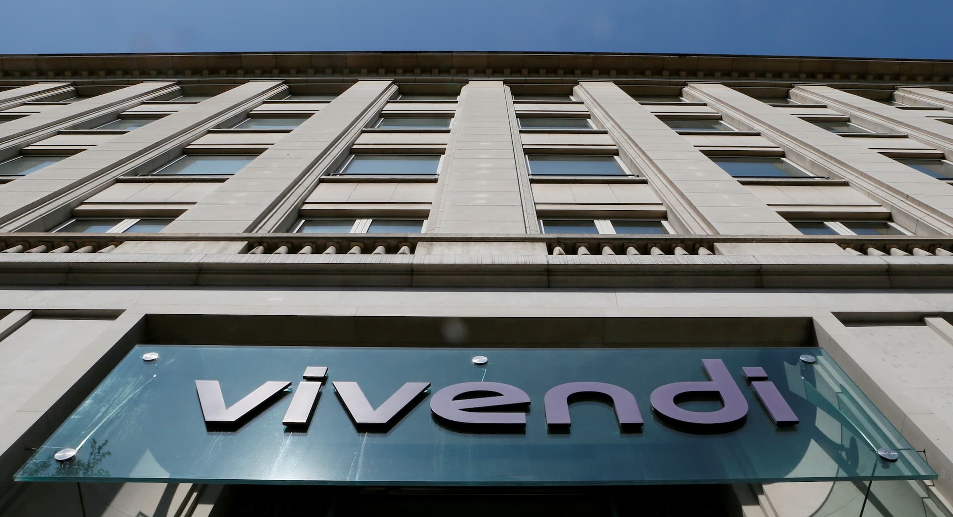 Doanh thu 2023 của Vivendi tăng 9.5% nhờ Canal+ và Lagardere